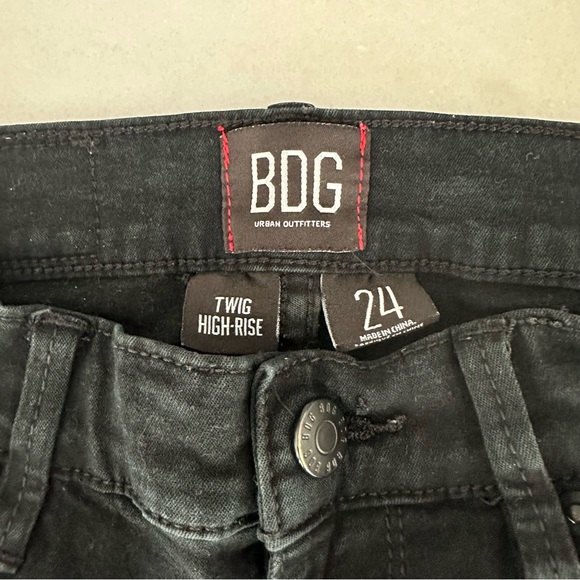 BDG Twig Grazer High-Rise Skinny Jean Black - Size 24 - Picture 6 of 8